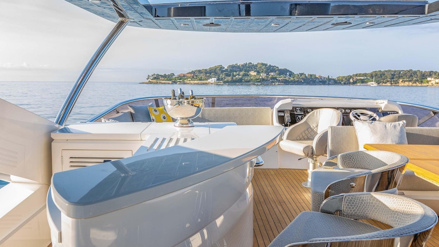 INSOMNIA Yacht INSOMNIA Yacht
